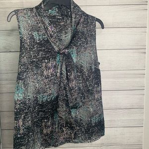 Sleeveless blouse